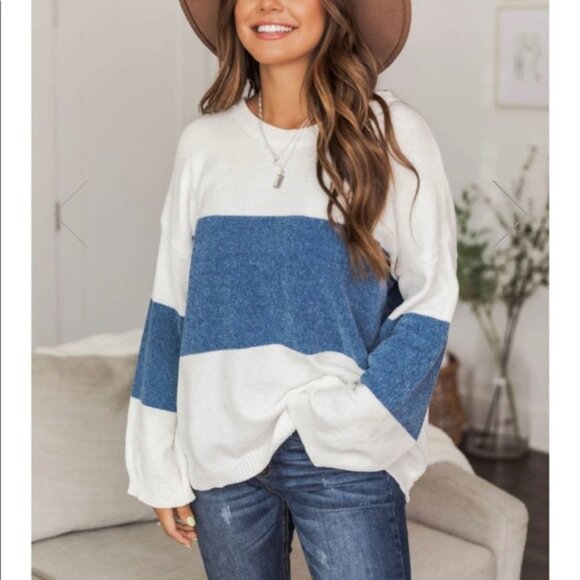 Pink Lily White and Blue Stripe Sweater Size Small - Picture 1 of 10